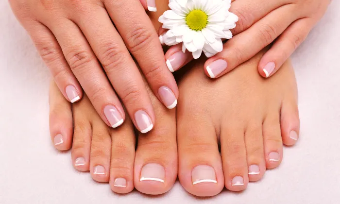 mani-pedi_1iom